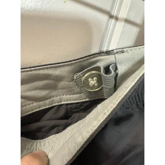 REI Outdoor Hiking Adjustable Cargo Pants Women 16 Petite Travel Convertible Zip - Picture 11 of 16